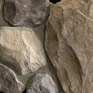 River Valley Split-Face Fieldstone